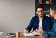 التعامل مع النقد في العمل